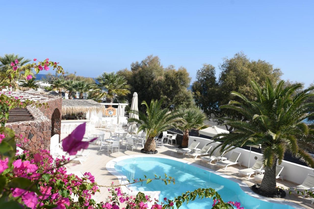 Arion Bay Santorini Hotel Kamári