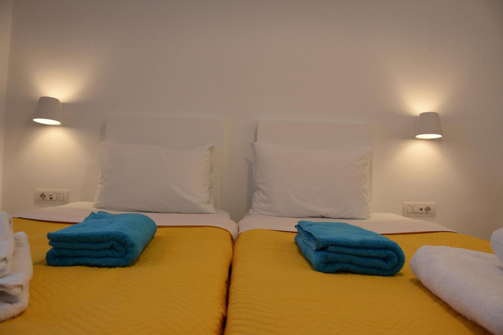 Arion Bay Santorini Ξενοδοχείο Καμάρι