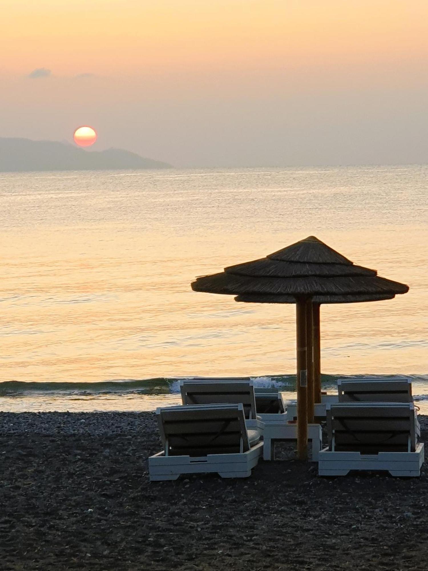 Ξενοδοχείο Arion Bay Santorini Καμάρι