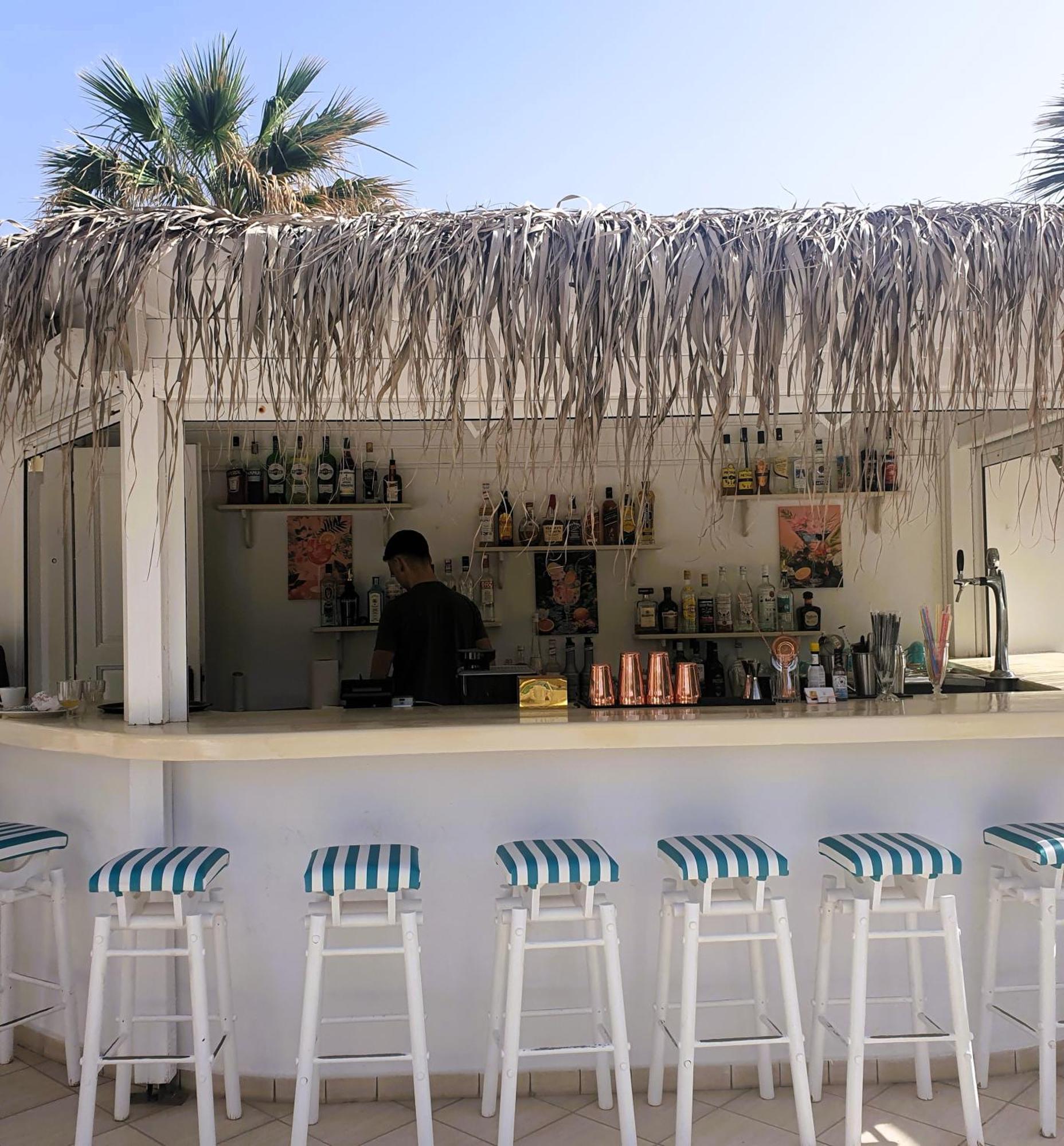 Arion Bay Santorini Hotel Kamári
