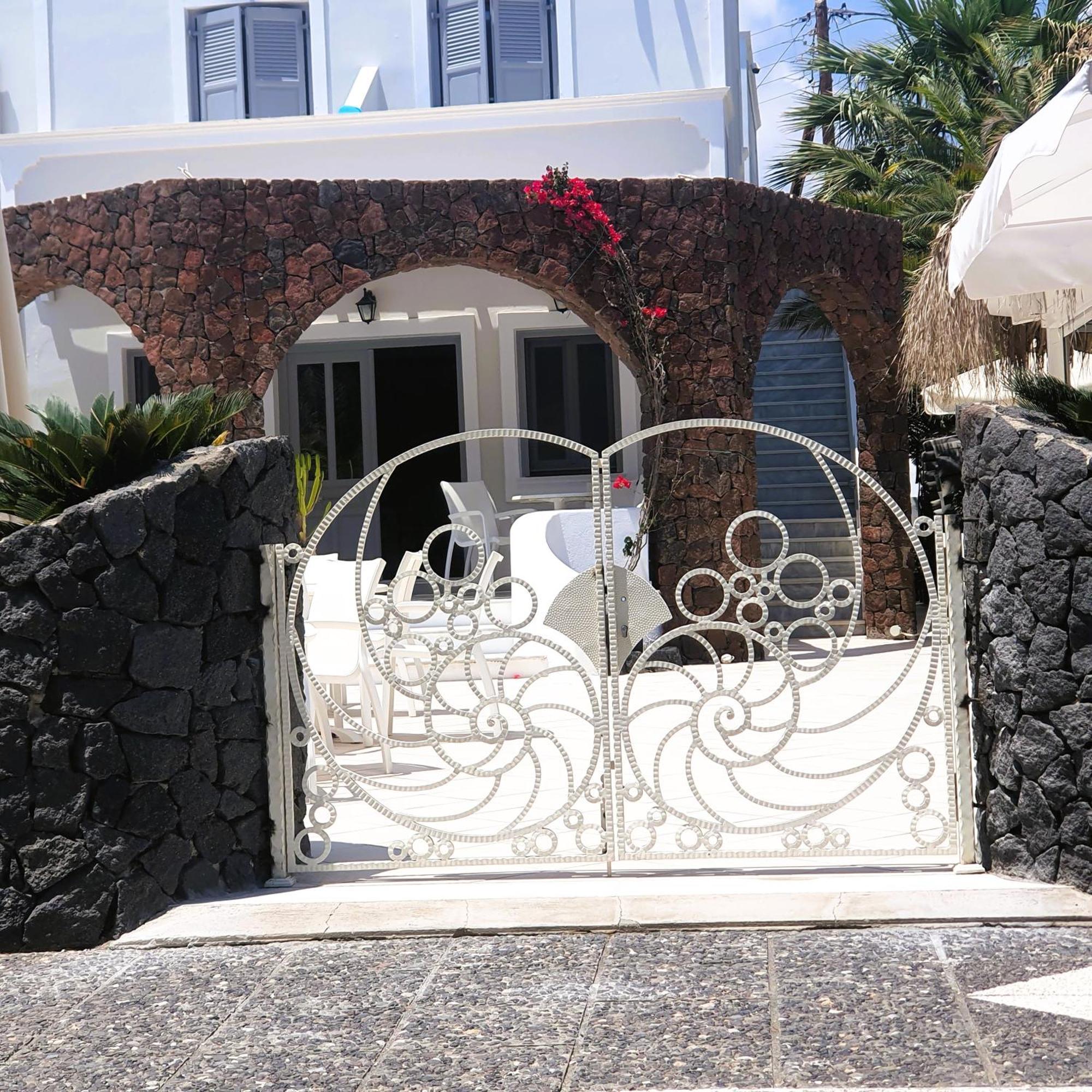 Hotel Arion Bay Santorini Kamári